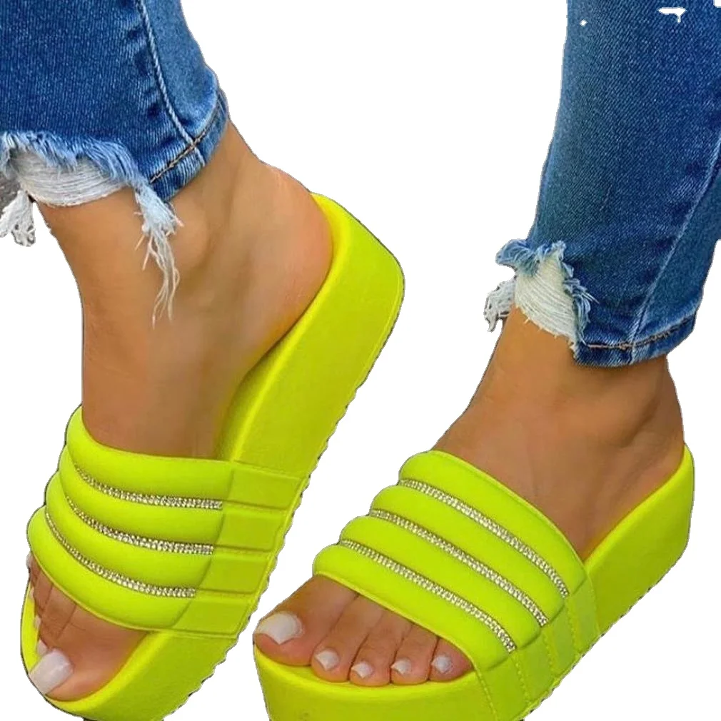 

Women's Platform Slippers Woman Indoor Bling Beach Shoes Ladies Casual Flat Slides Women Soft Comfort Female Hot Summer