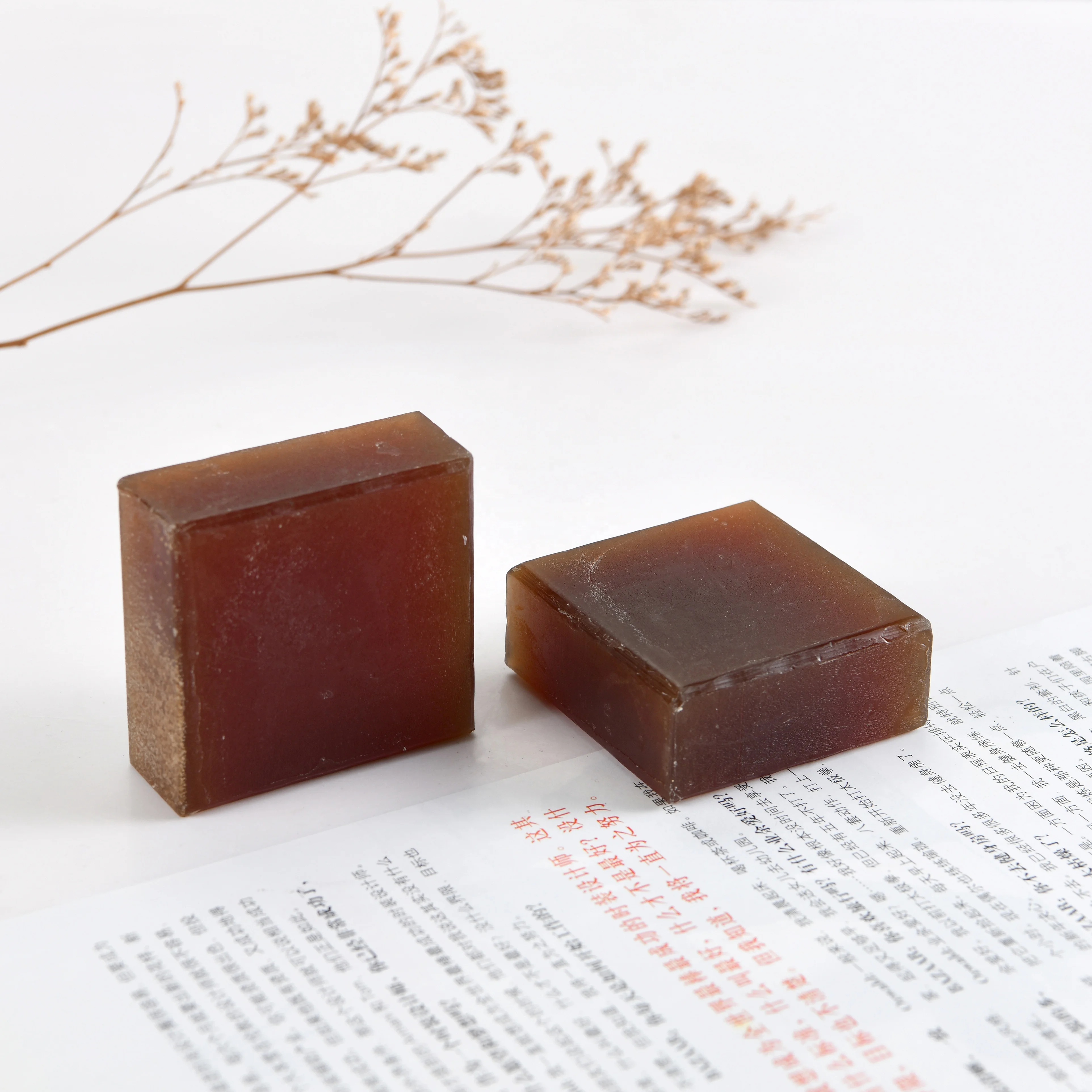 

Melt and Pour Soap For All Kinds Of Skin Type Whitening Body Toilet Soap