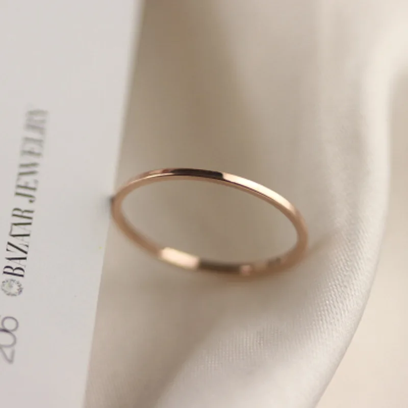 High End 18K Plain Gold Minimalist Very Fine Rings Stainless Steel Trendy Simple Gold Plated Jewelry