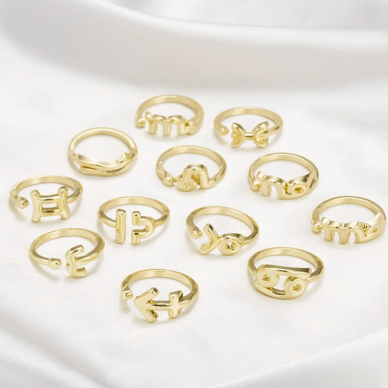 

Twelve Zodiac Open Ring Adjustable Gold Silver Color Rings for Girls Women Men Boys Couple Valentines's Day Gift Birthday