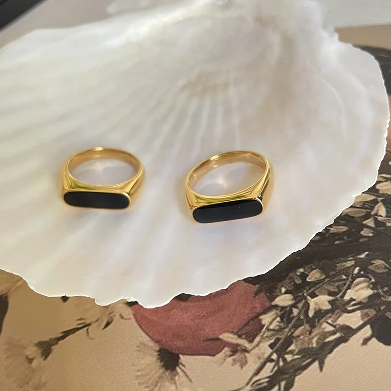 

Square Black Enamel 18K Gold Plated Chunky Rings Non Tarnish Signet Ring French Vintage Minimalist Stainless Steel Jewelry 2021