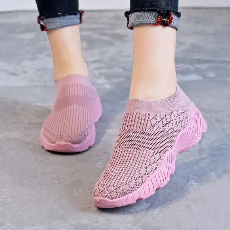 

New Fashion 2020 Low Price Wholesale casual shoes Women Mesh Outdoor Slip On Sneakers manufacturer