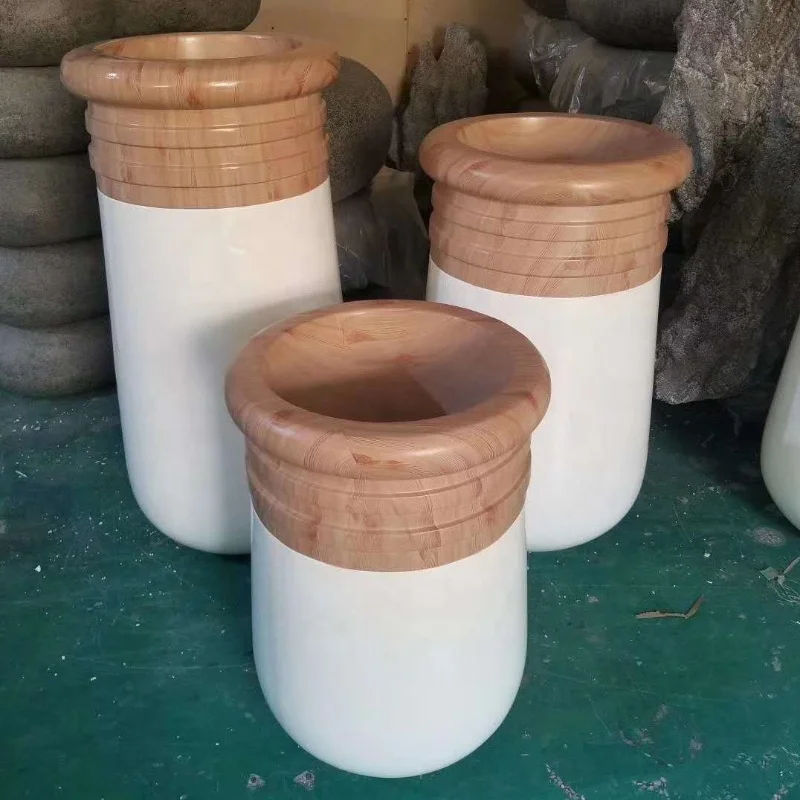 

Nordic Fiberglass Planter Pots Plants For Courtyard Villa Indoor Outdoor Garden Resin Vase Flower Pots