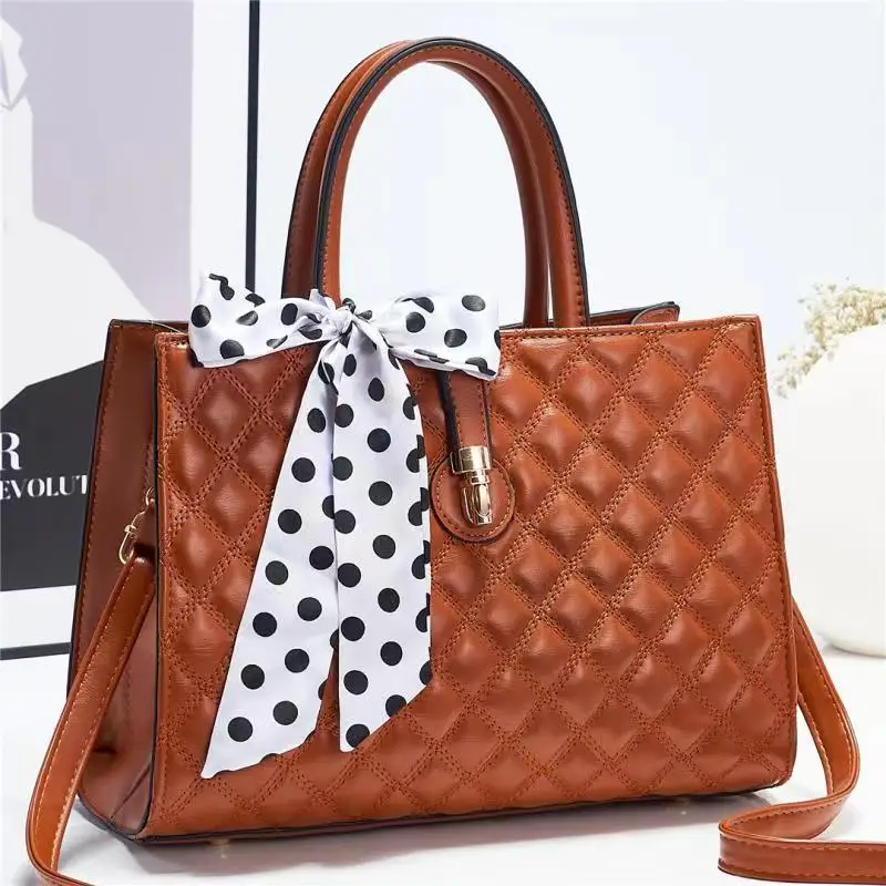 

DL096 38 Designer 2022 fashion trend ladies shoulder handbag online luxury handbags for women hand bags