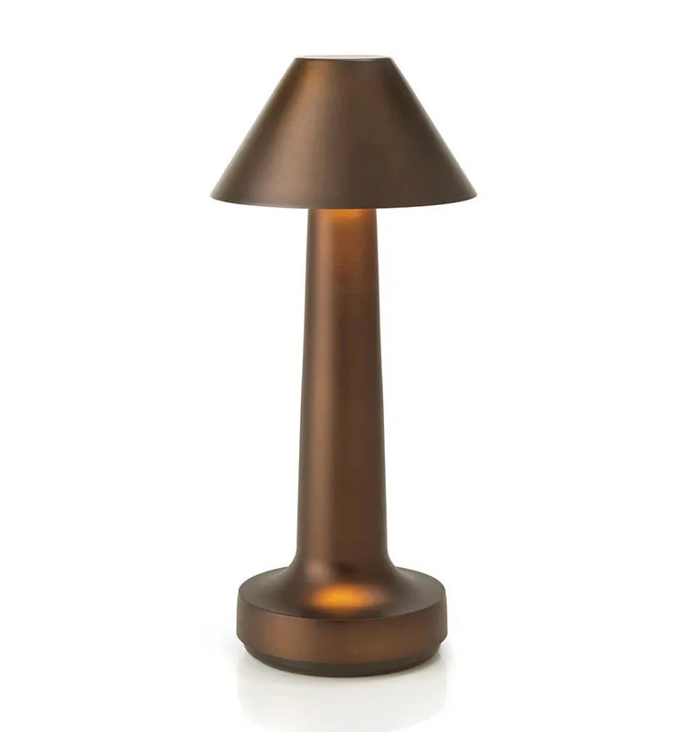 High Quality Wireless Metal Led Rechargeable Cordless Table Lamp For