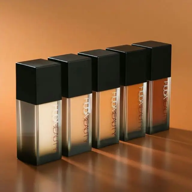 

New Stock HUDA 3AUTY Liquid Foundation Five Colors Optional 110/120/130/140 LB052, 4 colors