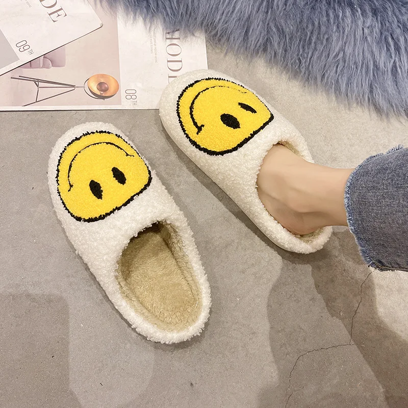

Plush cotton slippers women's bag heel flat bottom Plush warm and lovely smiling face slippers home antiskid month cotton shoes