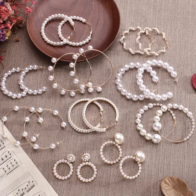 

New Trendy Big Hoop Earrings For Women Fashion 2020 Latest 925 Silver Exaggeration Circle Pearl Statement Earings, As picture
