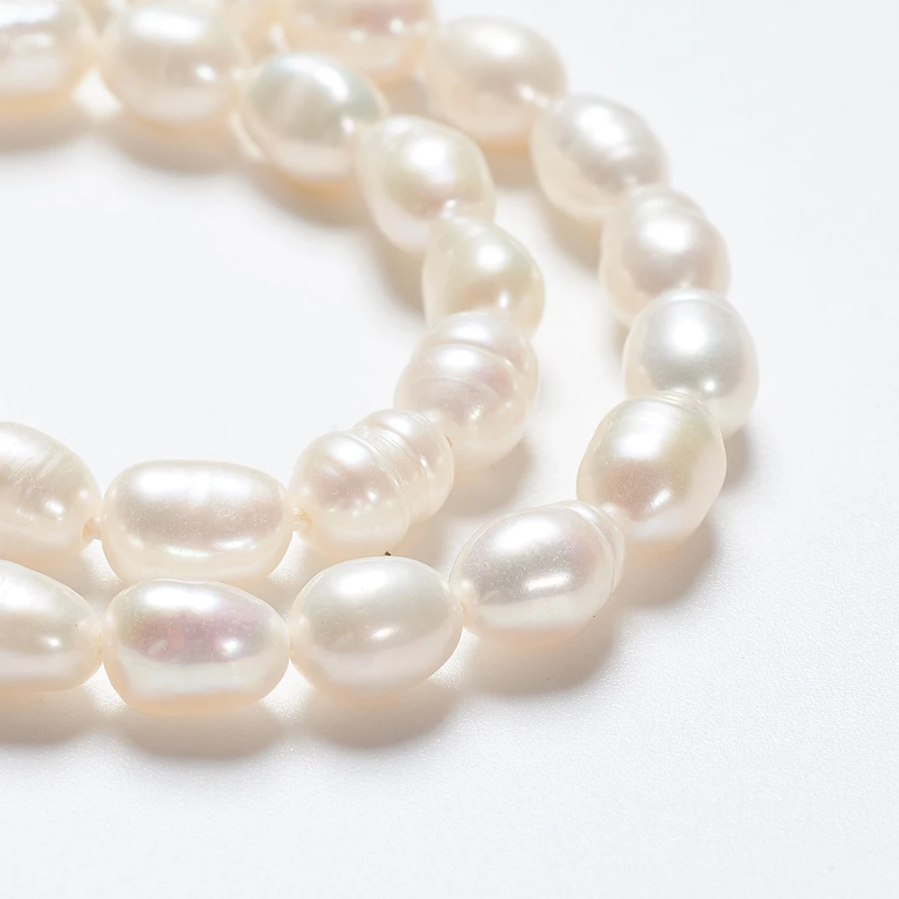 

Pandahall Grade A Small Rice White Natural Cultured Freshwater Pearl Beads
