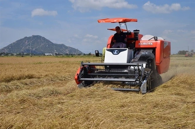 【ショールー】 Kubota Combine Harvester Dc70プラス価格 - Buy Wholesale Combine ...