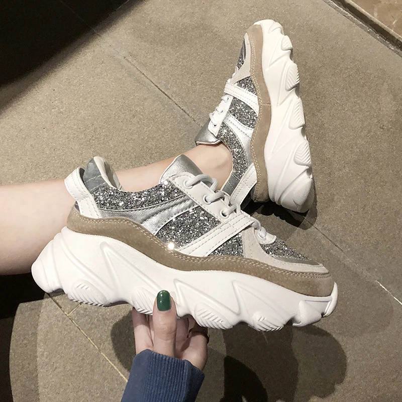 

HappyChina 2020 ins hot sale lady fashion platform shoe women's sneakers bling pu glitter luxury trendy walking shoes for women