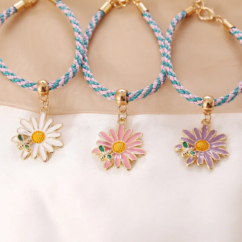 

Fashion Cute Adjustable Gold Plated Oil Drip Little Daisy Charms Rope String Bracelet For Girls
