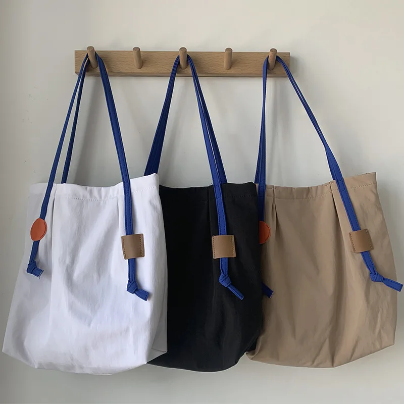 

2021 Large capacity nylon water repellent canvas bag single shoulder custom tote bag wholesale, Black