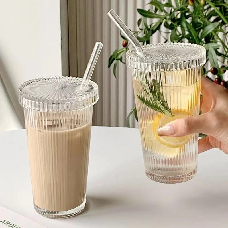 

Hot Sale Transparent Glass Bubble Tea Cup Bottle Simple Ribbed Vertical Stripes Glass Cup With Lid And Straw