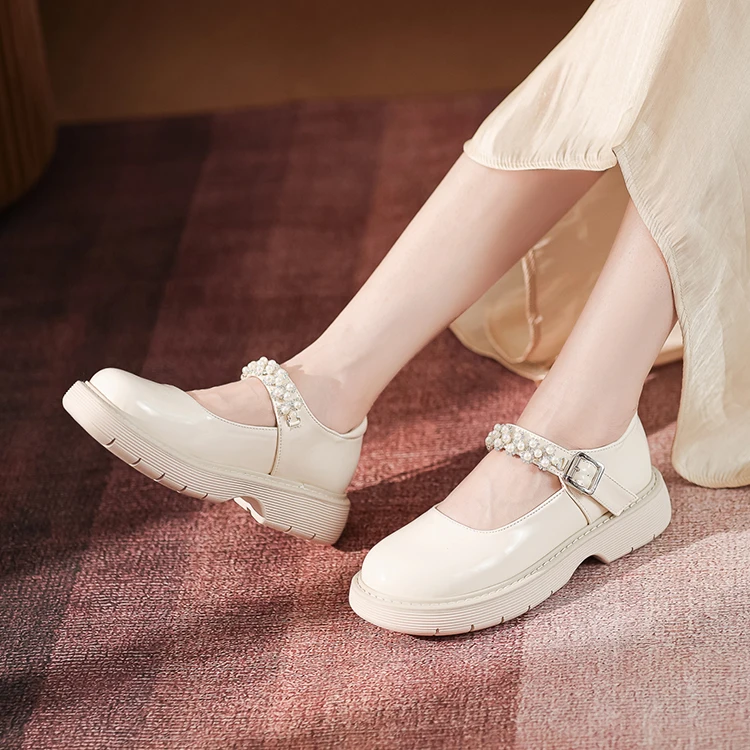 Horsebit Loafers Women 2021 Spring British Style Soft Platform Flowers Rhinestone Trifle Patent Leather Shoes, Black,white
Horsebit Loafers Women 2021 Spring British Style Soft Platform Flowers Rhinestone Trifle Patent Leather Shoes, Black,white
