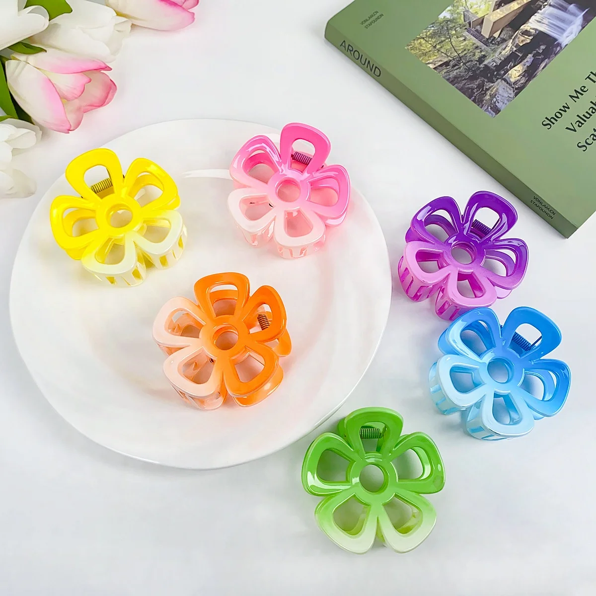 Spring and Summer designer hair claw 7.5 cm gradient flower shape hair claw clip lady girls