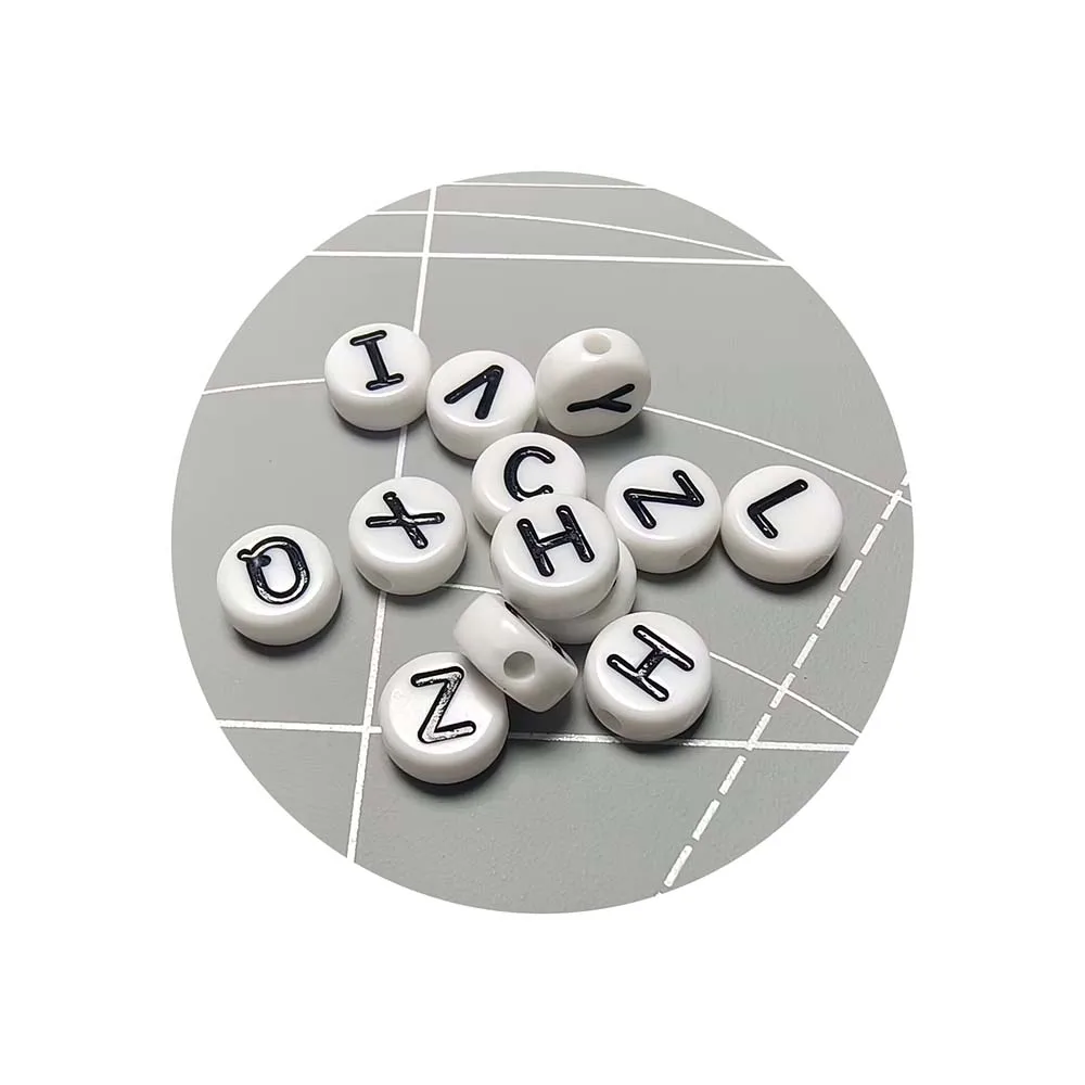 Hot Sale 0.5KG/Bag Flat English Letter Beads White Black Alphabet Acrylic Plastic with Hole for Jewelry Making