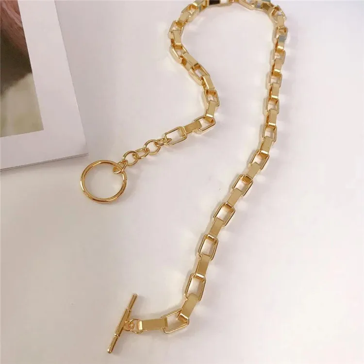 

2021 New Arrival Fashion OT Clasp Lock Unique Couple Necklace Gold Cuban Llink Chain Chunky Necklace For Women And Men