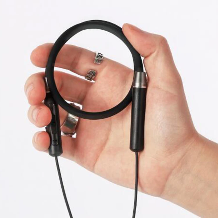 

2020 Amazon Wireless Neckband Earphone Wired Earphone 3.5mm Waterproof Boat Wireless Earphone, Black white red