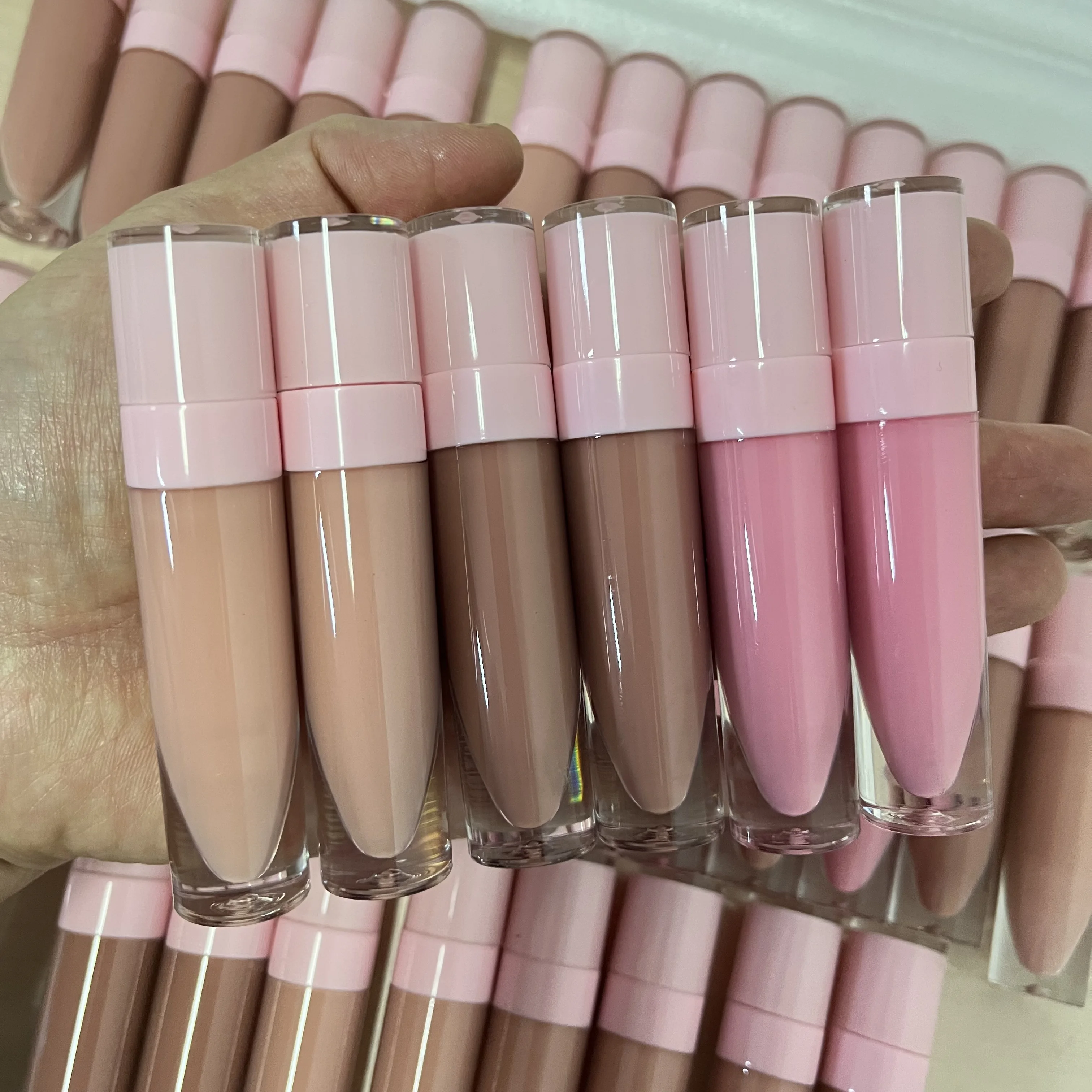 

Lip gloss vendor wholesale pink lip gloss containers vegan makeup private label lip plumper gloss