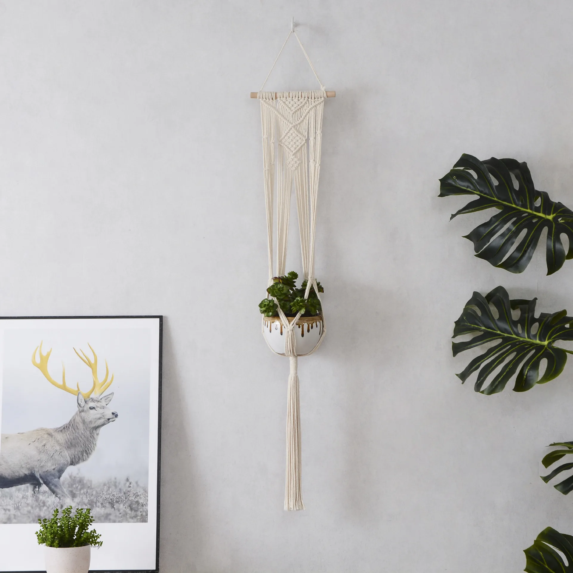 

Wholesale Home Garden Macrame Wall Hanging Boho Plant Hanger Flower Pot Macrame Hanging, Natural color