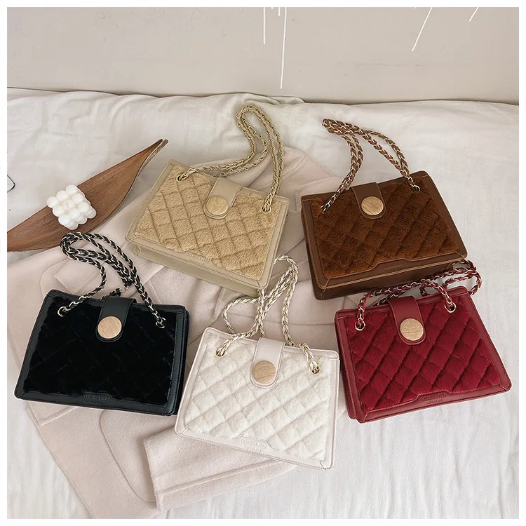 

New arrivals winter plush hand bags chain women fashion faux fur shoulder handbags