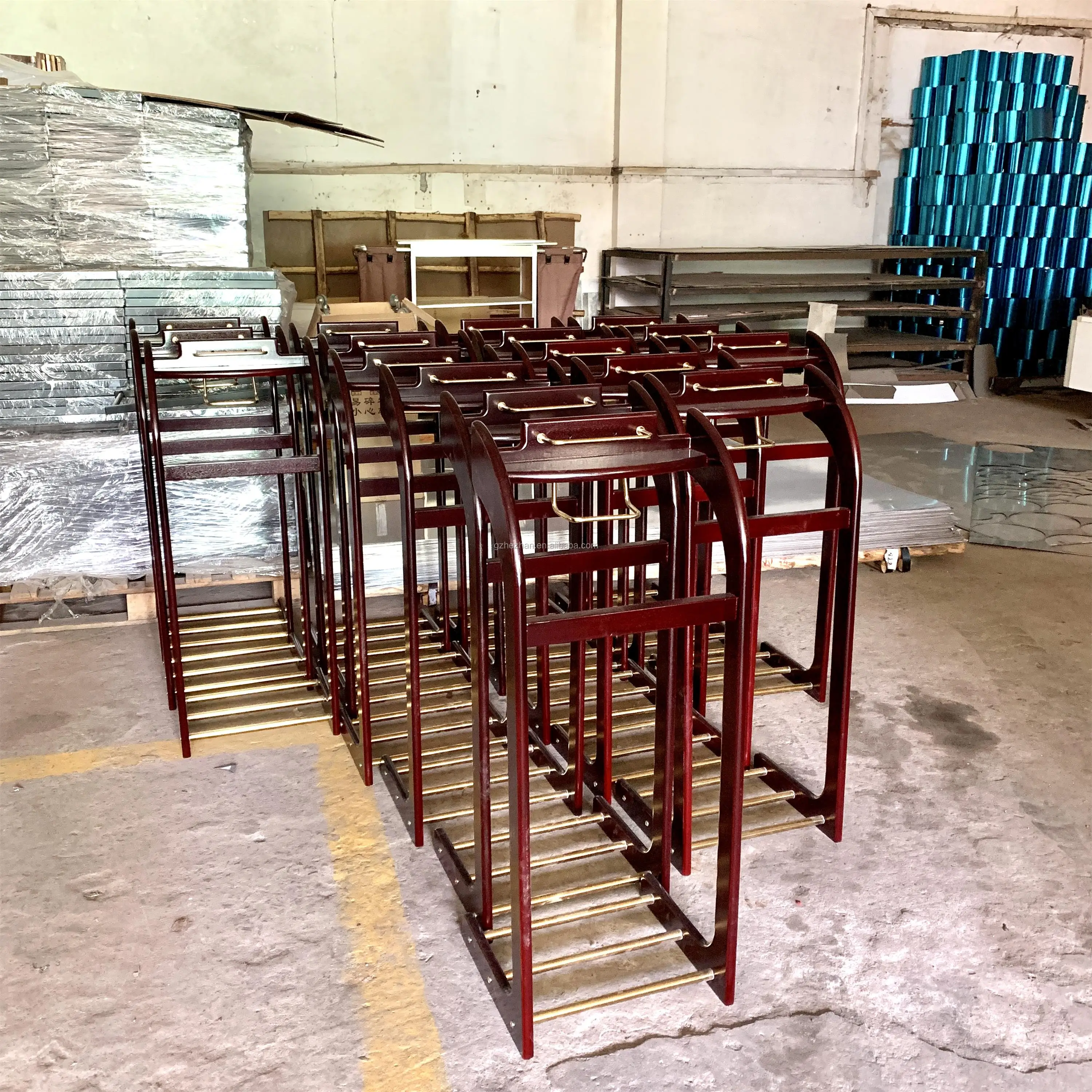 
Hotel Clothes Valet Stand Wtih Shoes Bar Men Suit Valet Stand Coat Rack Hat Rack 