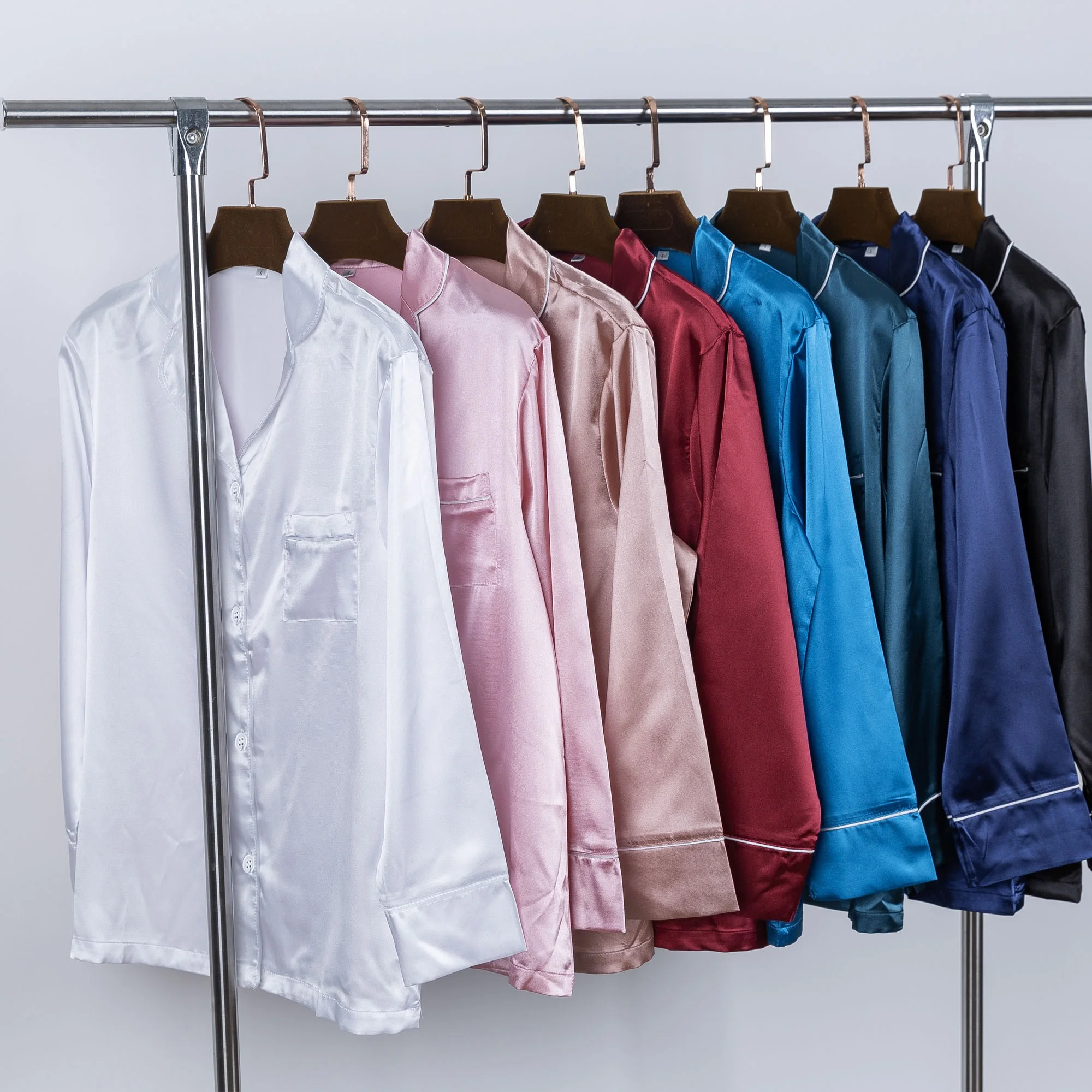 

custom satin pajamas women long sleeves sleepwear