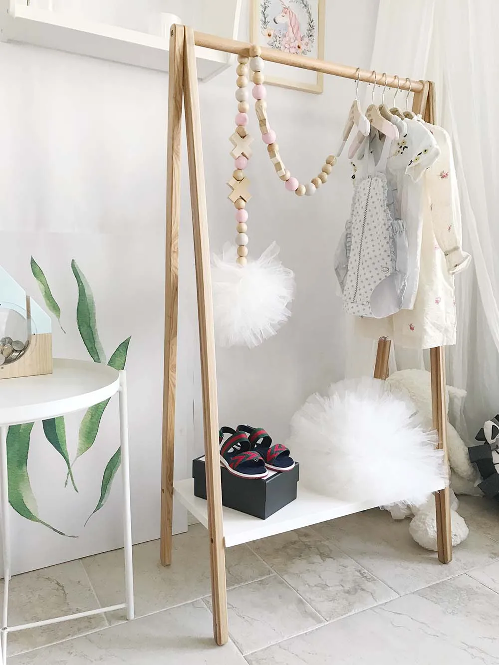 Home Furniture Cloths Stand Wooden Coat Hanger Rack For Kids(s Size) Buy Cloth Stand,Cloths