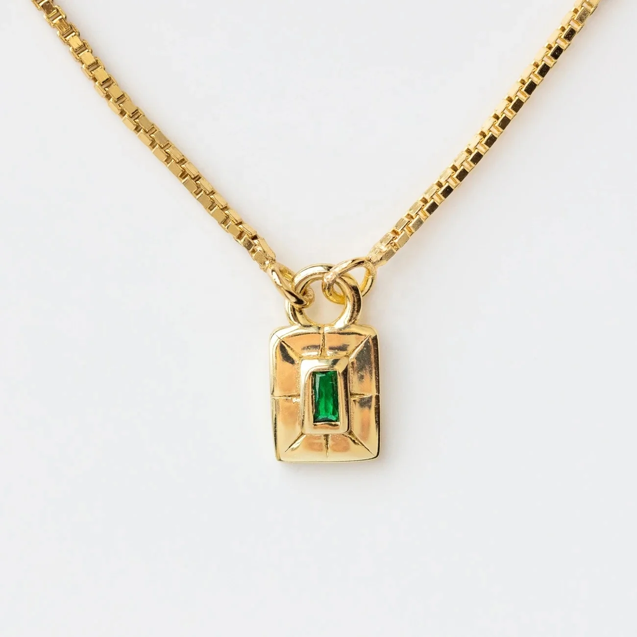 

Minimalist Rectangle Emerald CZ Elegant Pendant Necklace 925 Sterling Silver