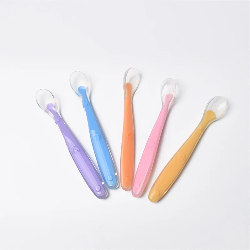 

Flexible Gum-Friendly Soft Tip Newborn Baby Training Feeding Soft Silicone Baby Spoon