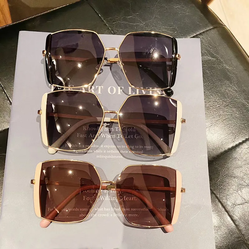 

Sunglasses 2021 Hot sale luxury oversized glasses men women square designer sunglasses famous brands