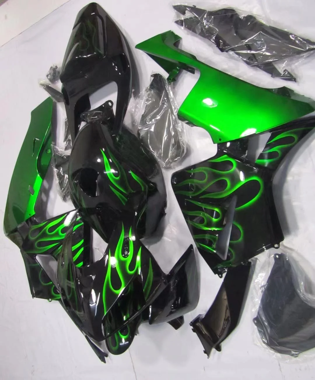 

2021 WHSC Motorcycle Fairing Kit For HONDA CBR600 2005-2006 ABS Plastic Fairing Kit green, Pictures shown