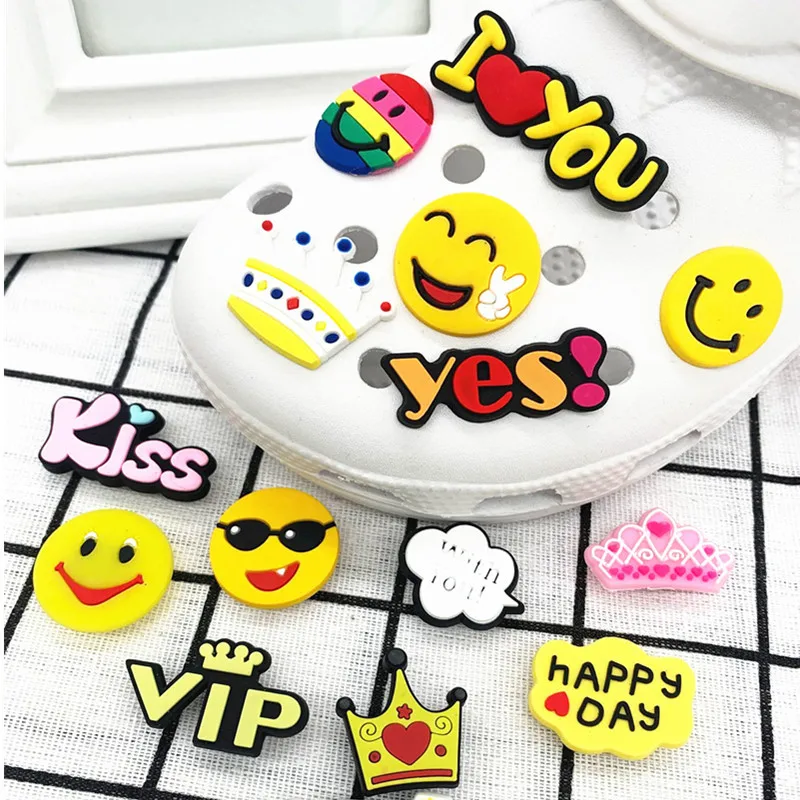 

OEM Wholesale smile charm crocs rubber shoe gibbets crocs charms letters show giblets charm decorations
