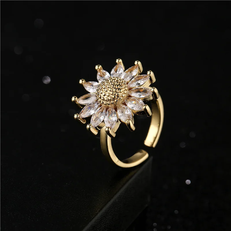 

Stylish Trendy 18K Gold Plating Clear Crystal Flower Open Rings Cubic Zirconia Sunflower Ring For Gifts