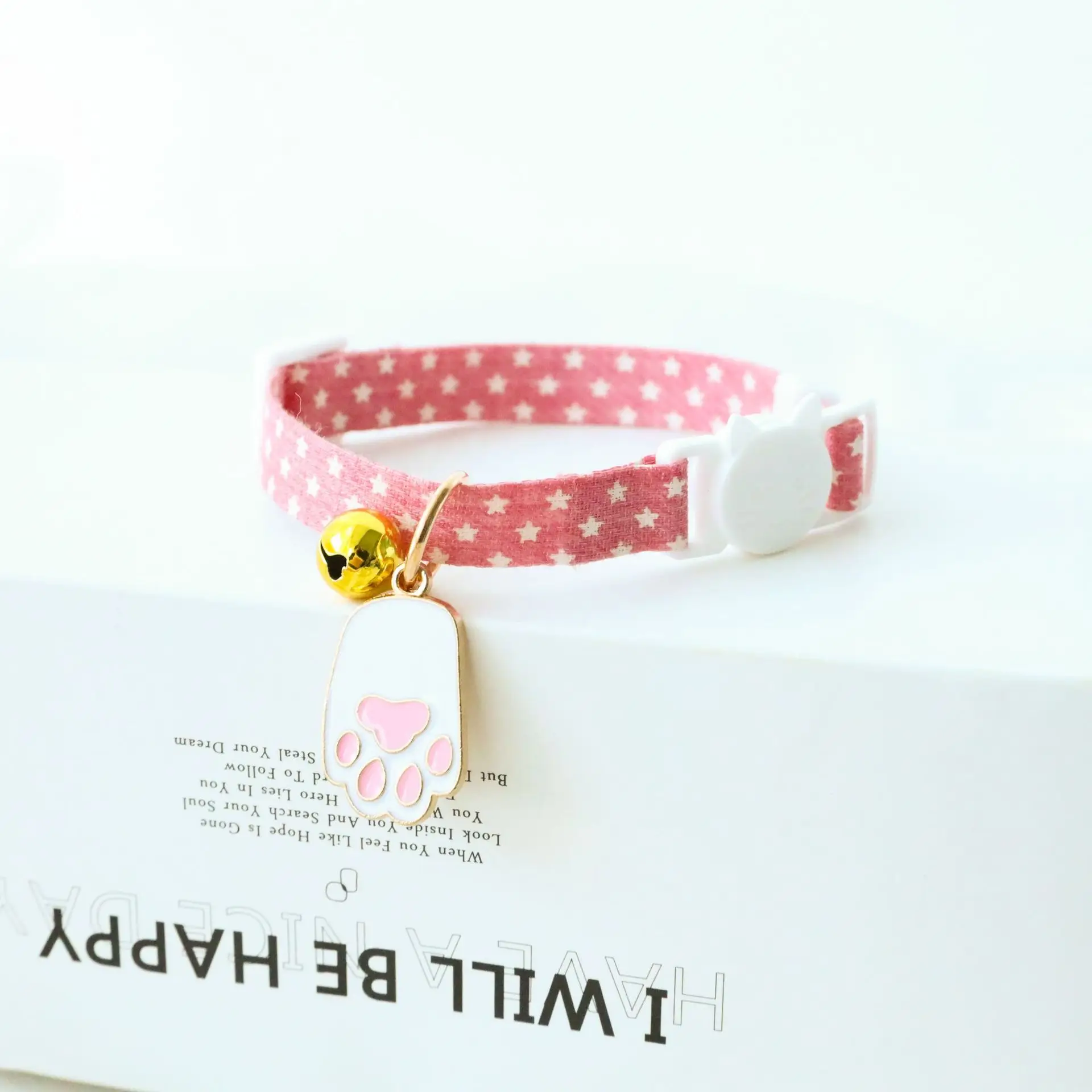 

Adjustable Cat Collar Candy Color Avocado Pendant Cute Fashion Safety Buckle Necklace Designer Dog Pet Manufacturer Bells Collar