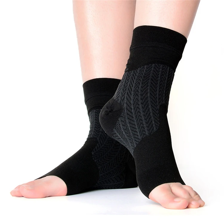 

Hot Sale High Elastic Sport Athletic Crew Black Socks Compression, As picture shows