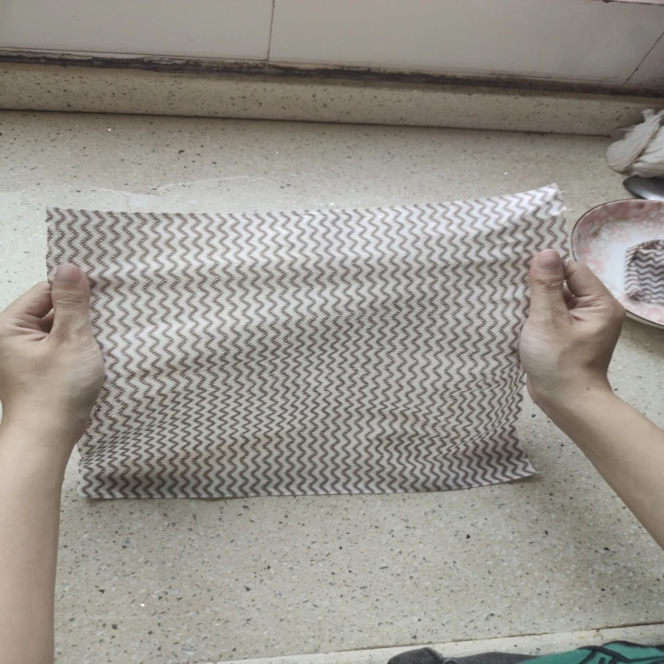 

RTS disposable kitchen rag Non woven Roll paper towel kitchen cleaning towel