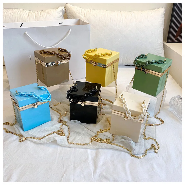 

2021 New Fashion Simplicity Square box lock bag one-shoulder messenger bag portable chain female bag