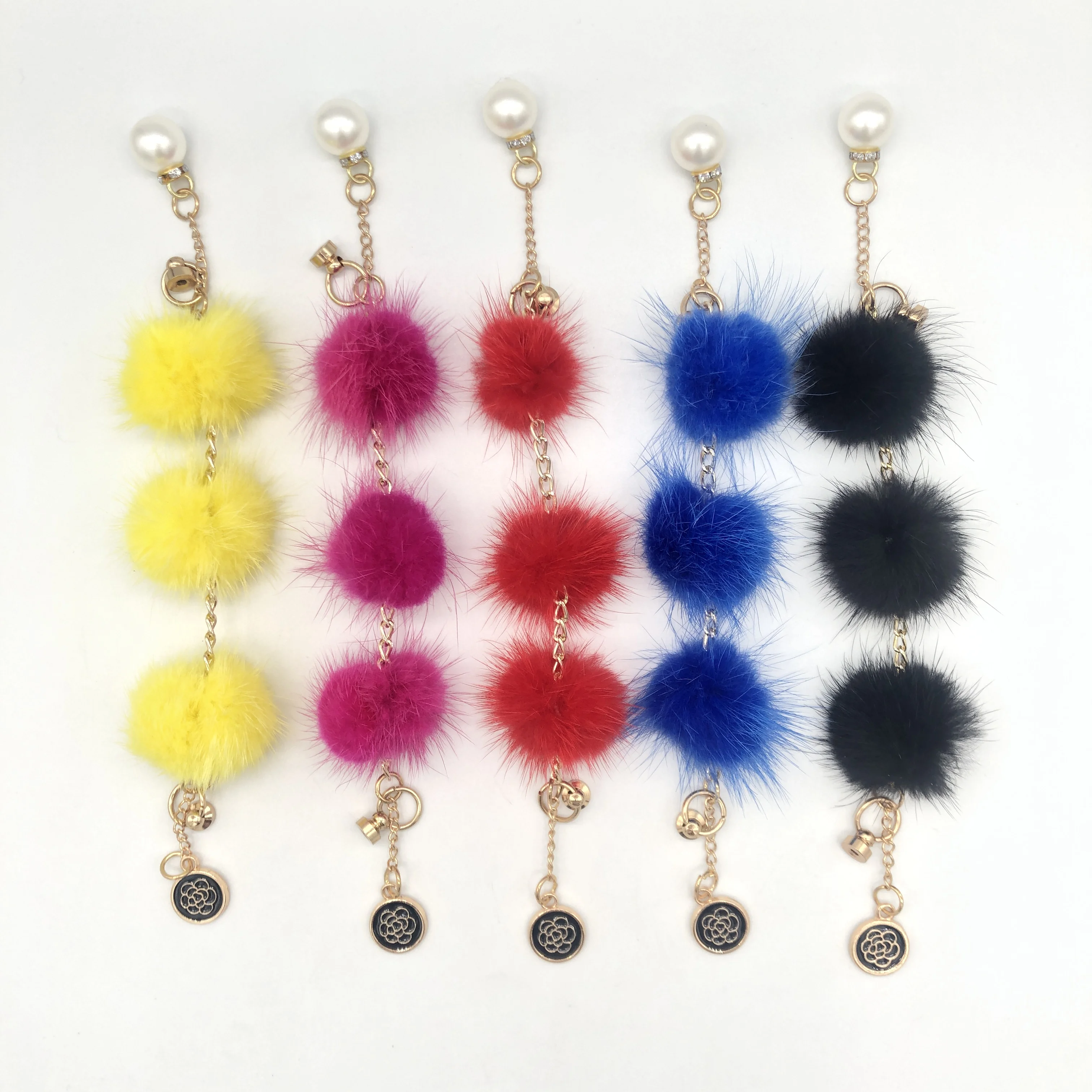 

New Design Fluffy chains decorate girls' party gifts croc shoes charms, Picture