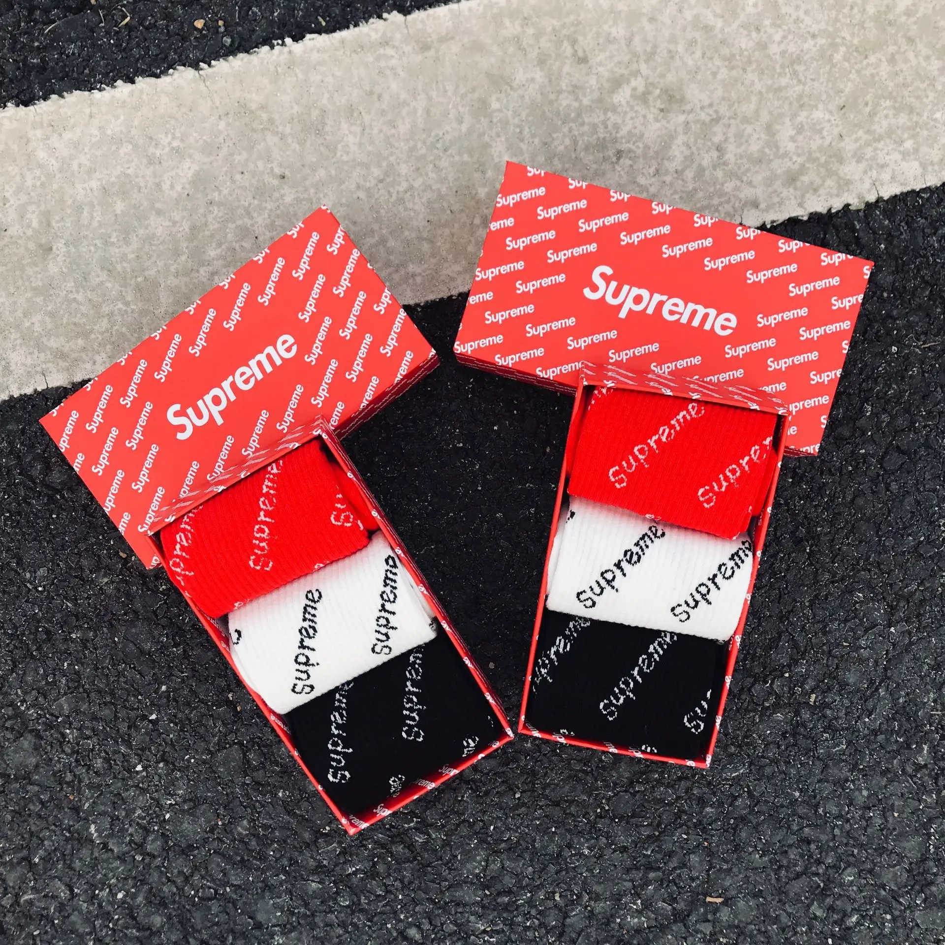 

Sports tide-brand socks cotton men and women high-top skateboard socks, Picture