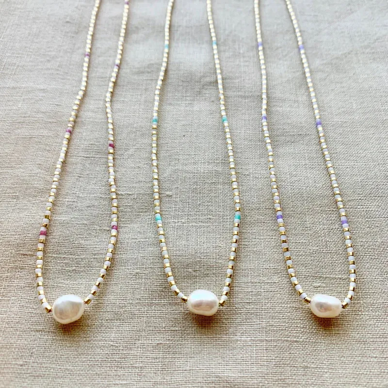 

Hand-made White Gold-color Beads Mixed Necklace Irregular Natural Freshwater Pearl Pendant Collar Jewelry Gifts For Friends, Gold white purple green