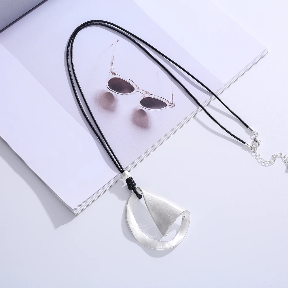 

TongLing necklace black rope strand silver irregular loop adjustable pendant necklace