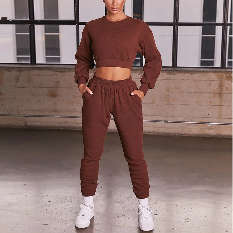 

Wholesale boutique winter autumn casual crop top jogger sets for woman two piece pants set