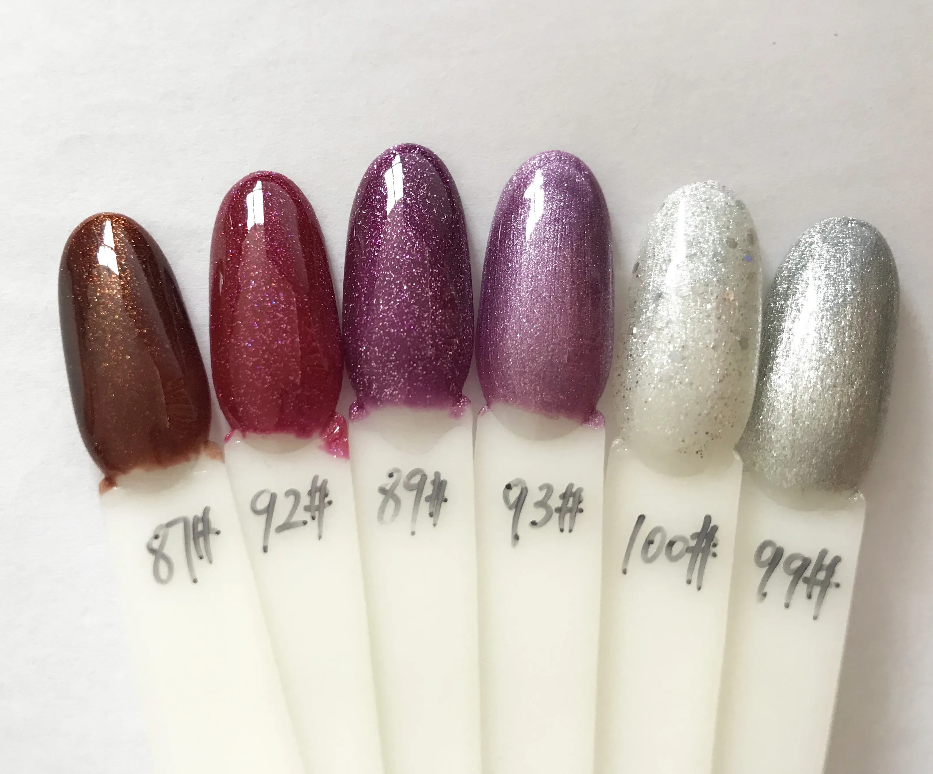 
Hipsterr Super Shiny 3 Weeks 4 Weeks Long Lasting UV/LED Lamp UV Gel Nail Polish 