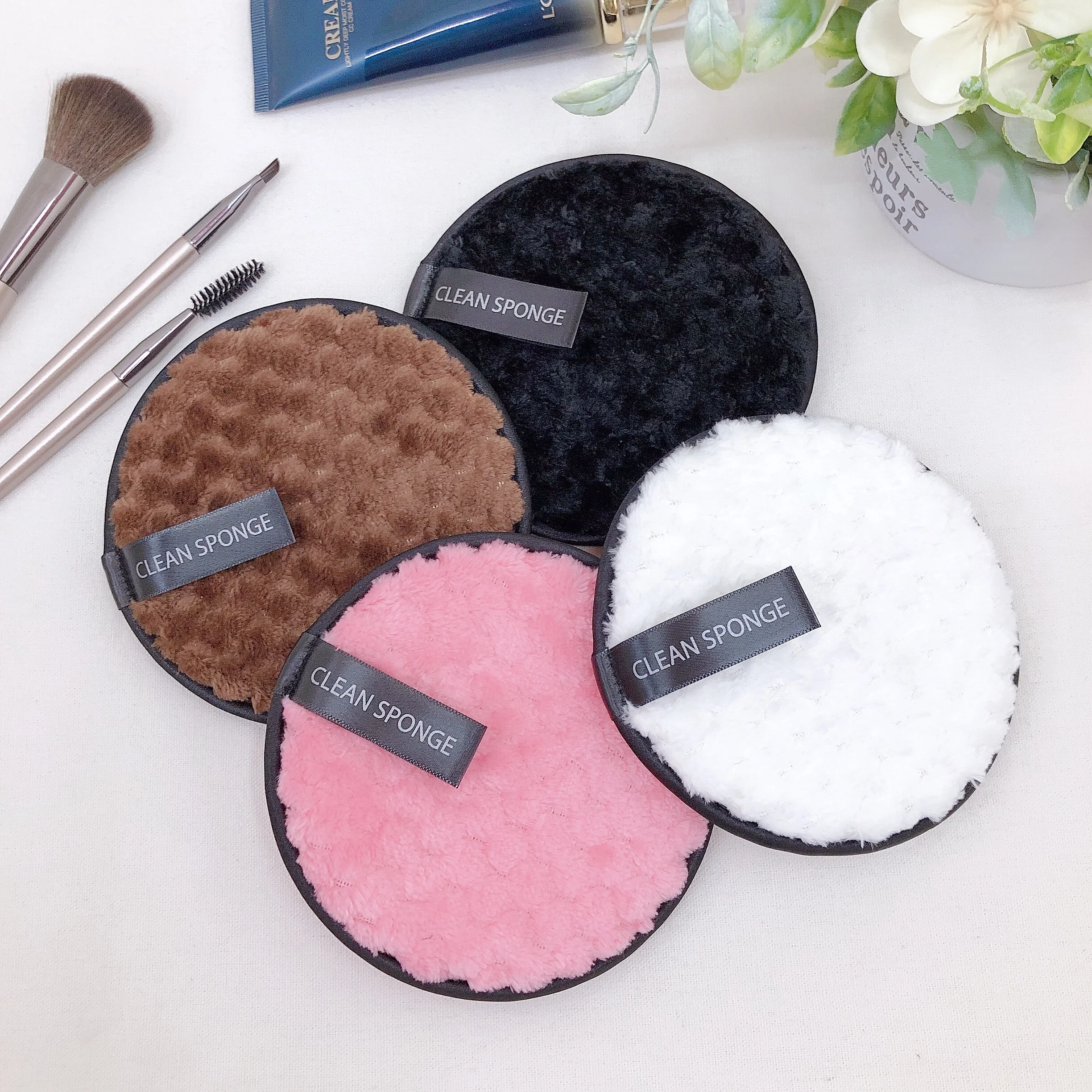 

All Purpose Reusable Pineapple Microfiber Make up Cotton Cleansing Remover Removing Pads, Colorful