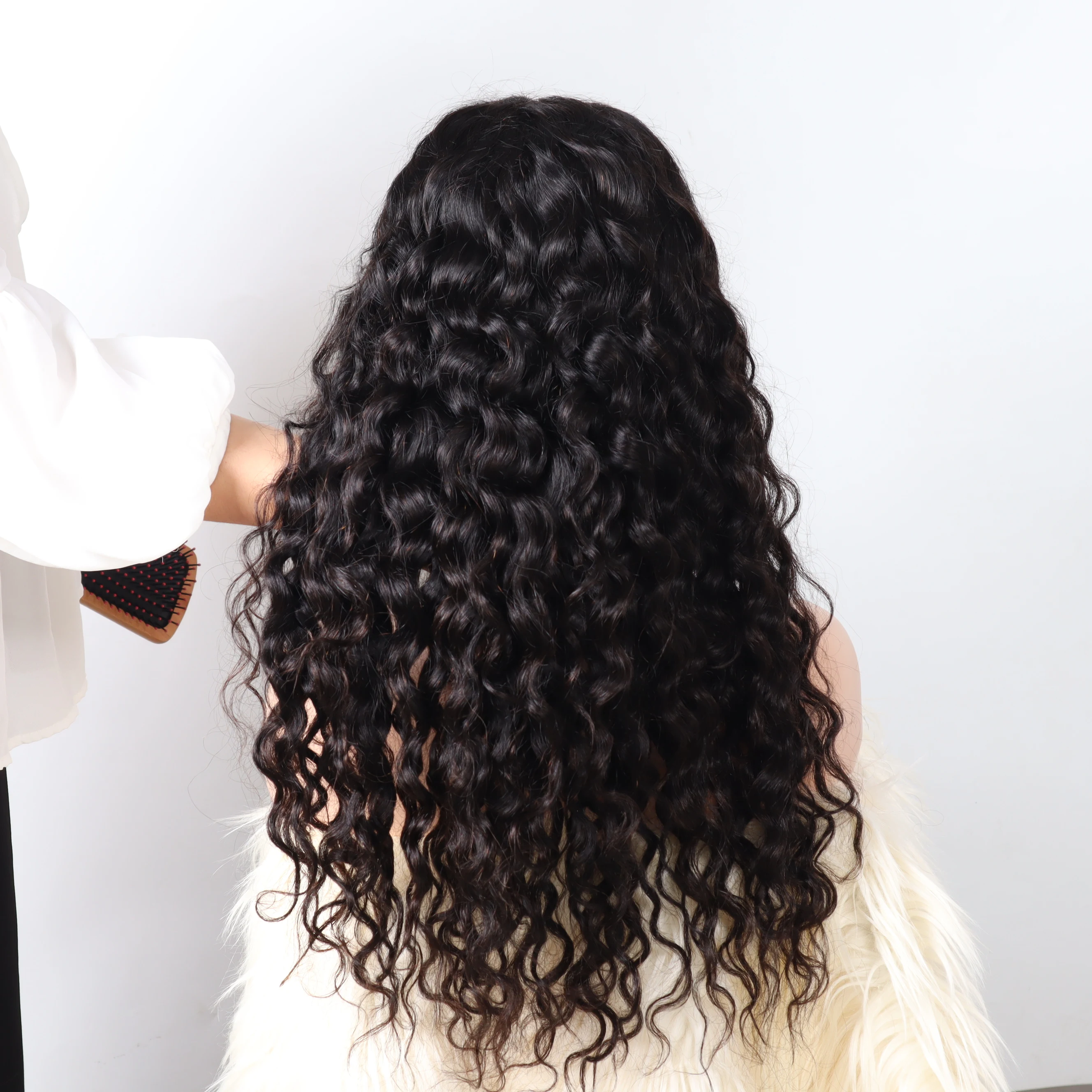 

Heavy Density Peruvian human hair Lace Front Wigs For Black Women Water Wave Natural Hairline With Baby Hair Virgin Hair Wigs