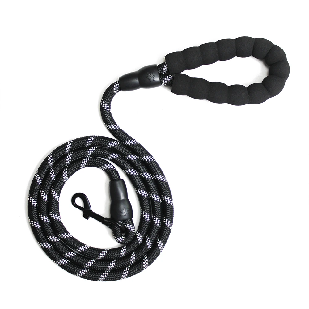 

Sales promotion Reflective Threads Strong Durable Polyester Dog Leash with Comfortable Padded Handle for Medium Large Dogs, Colorful