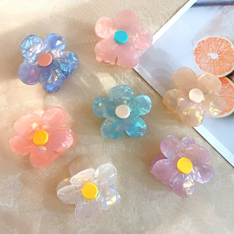 

Wholesale Fashion INS Korean 5.5cm Claw Clip Hair Accessories Sweet Hair Claw Clips Flower Cellulose Acetate Hair Claw For Women