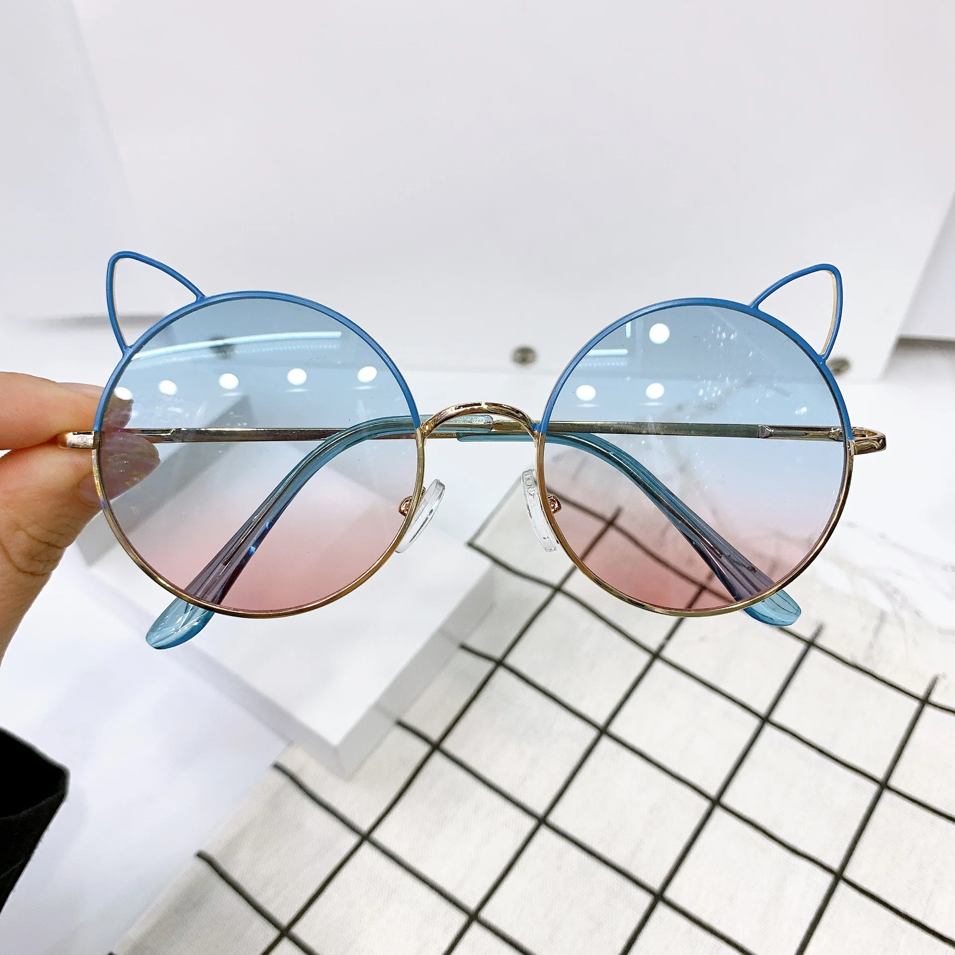 

Children's cute metal round frame glasses uv400 outdoor sun visor boys and girls sunglasses, As the picture shows